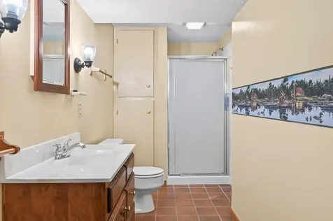 7712 Riverdale Drive N Brooklyn Park MN 55444