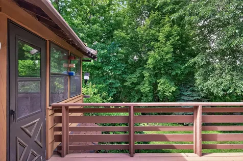 7712 Riverdale Drive N Brooklyn Park MN 55444