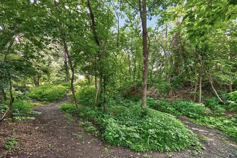 7712 Riverdale Drive N Brooklyn Park MN 55444