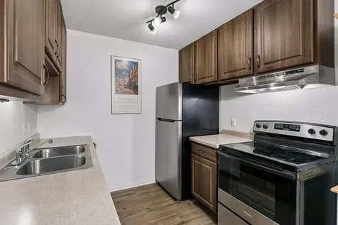 14630 Garrett Avenue Apple Valley MN 55124