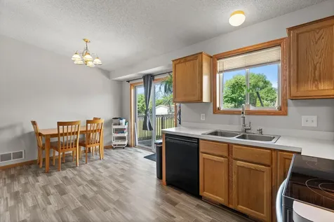 504 S Maple Street Belle Plaine MN 56011
