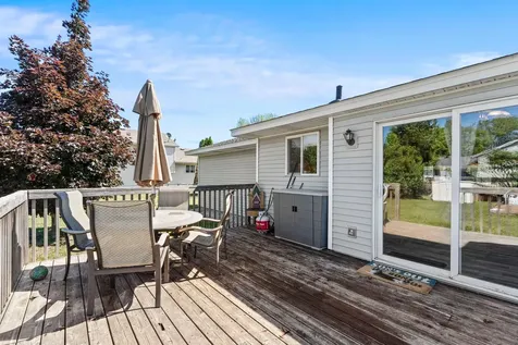 504 S Maple Street Belle Plaine MN 56011