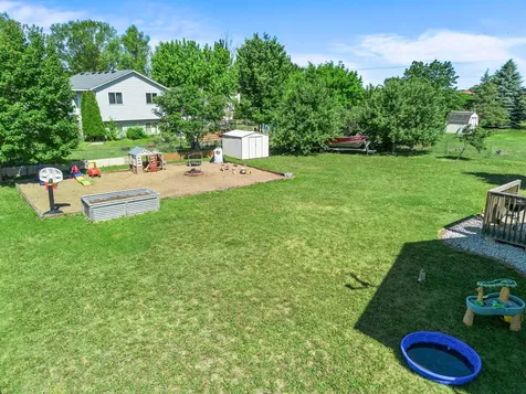 504 S Maple Street Belle Plaine MN 56011
