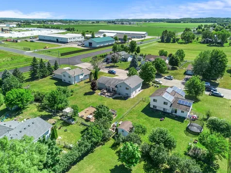 504 S Maple Street Belle Plaine MN 56011
