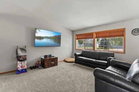 504 S Maple Street Belle Plaine MN 56011