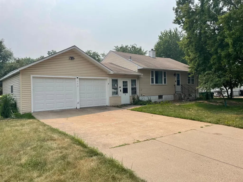 638 Tyler Street Anoka MN 55303