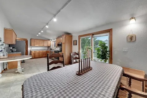 320 N West Street Belle Plaine MN 56011