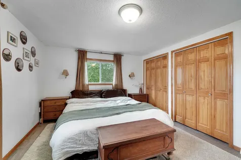 320 N West Street Belle Plaine MN 56011