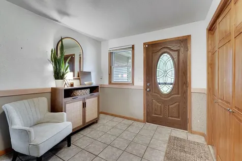 320 N West Street Belle Plaine MN 56011