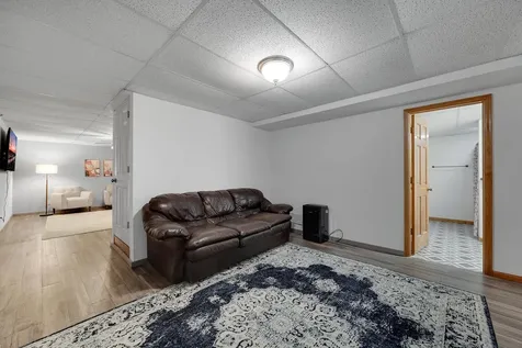 320 N West Street Belle Plaine MN 56011