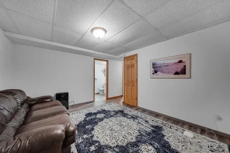 320 N West Street Belle Plaine MN 56011