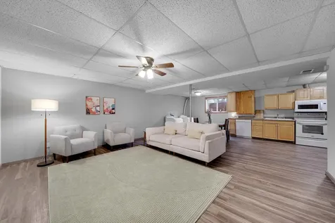 320 N West Street Belle Plaine MN 56011