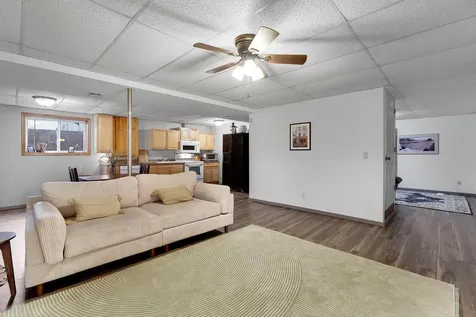 320 N West Street Belle Plaine MN 56011