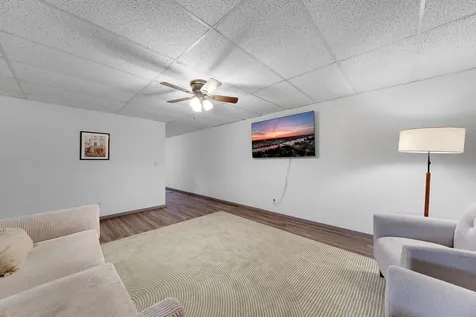 320 N West Street Belle Plaine MN 56011
