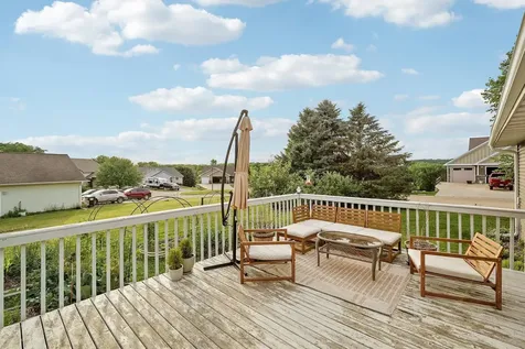 320 N West Street Belle Plaine MN 56011