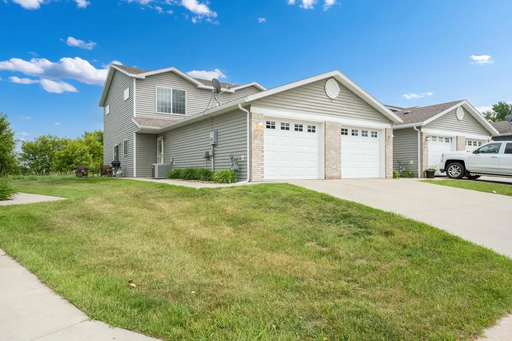 519 Pointe Court SW Rochester MN 55902