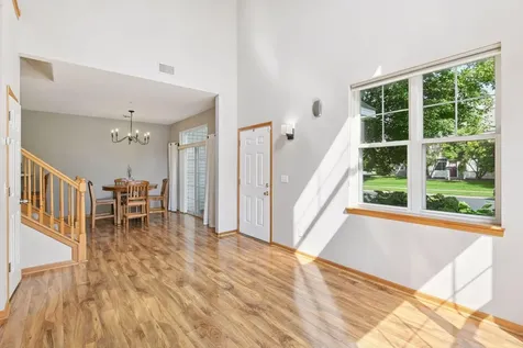 5075 N Holly Lane Plymouth MN 55446