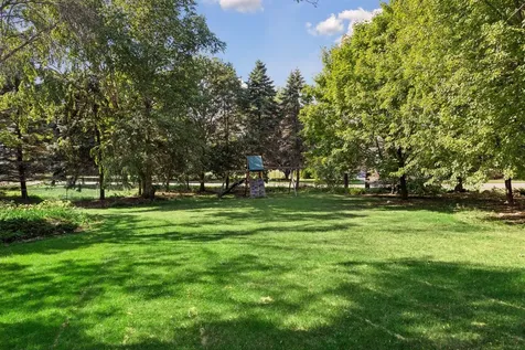 12904 Essex Way Apple Valley MN 55124