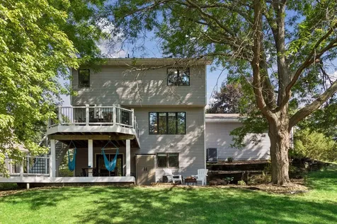 12904 Essex Way Apple Valley MN 55124