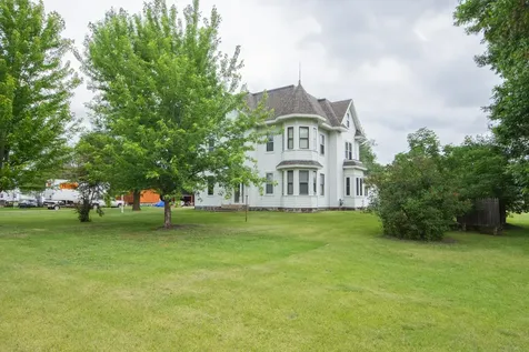 204 3rd Avenue E Gary MN 56545