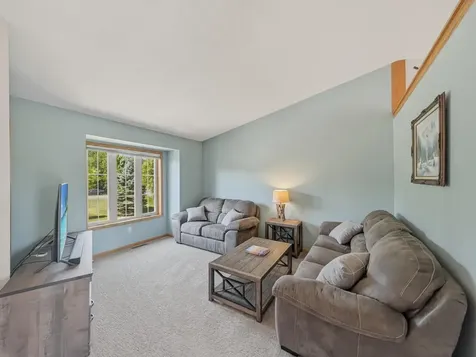 10420 256th Avenue NW Zimmerman MN 55398