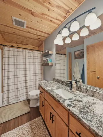 10420 256th Avenue NW Zimmerman MN 55398