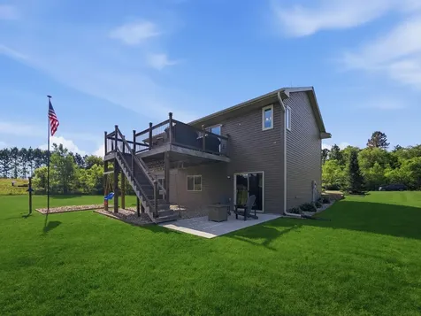 10420 256th Avenue NW Zimmerman MN 55398