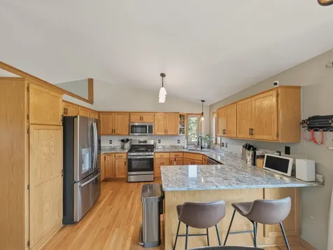 10420 256th Avenue NW Zimmerman MN 55398