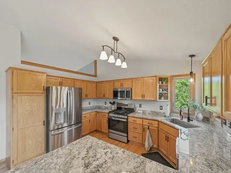 10420 256th Avenue NW Zimmerman MN 55398
