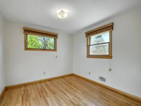 1422 10th Avenue Anoka MN 55303