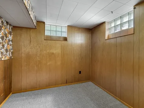 1422 10th Avenue Anoka MN 55303