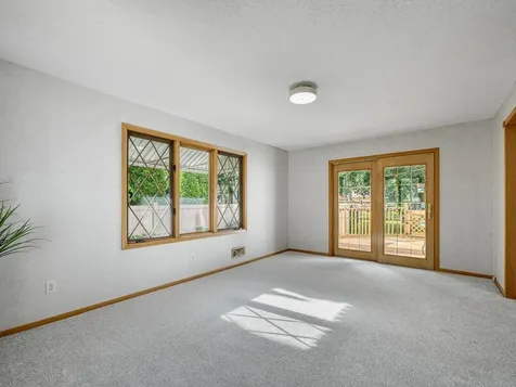 1422 10th Avenue Anoka MN 55303