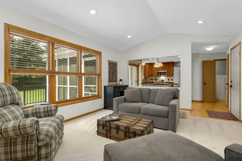 3145 Copper Oaks Trail Woodbury MN 55125