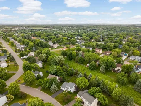 3145 Copper Oaks Trail Woodbury MN 55125