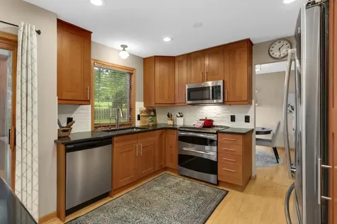 3145 Copper Oaks Trail Woodbury MN 55125