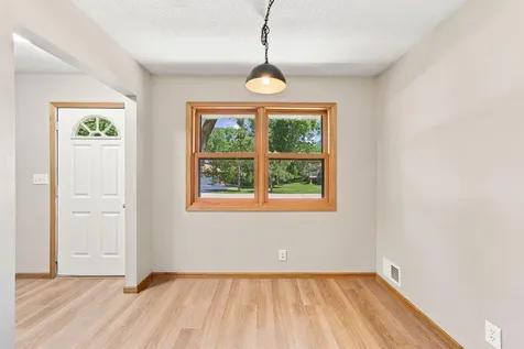 2808 Laport Drive Mounds View MN 55112