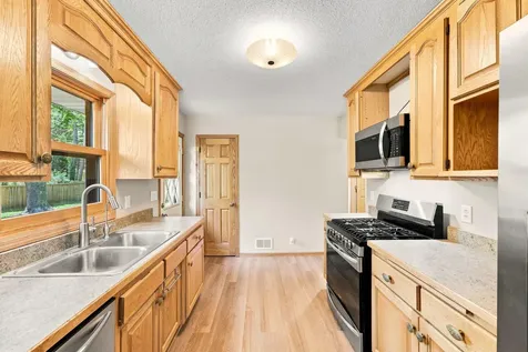 2808 Laport Drive Mounds View MN 55112