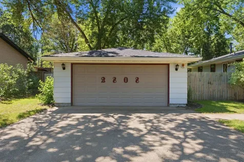 2808 Laport Drive Mounds View MN 55112