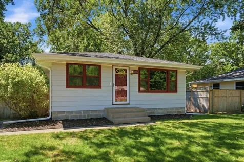 2808 Laport Drive Mounds View MN 55112
