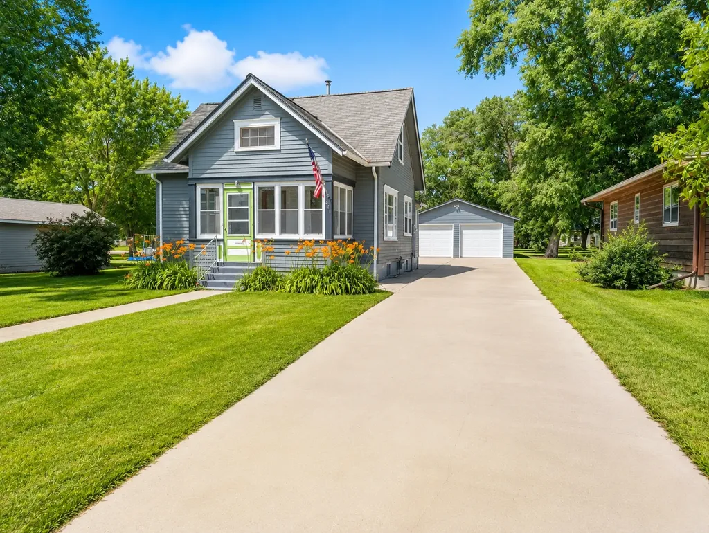 420 S Swift Avenue Litchfield MN 55355