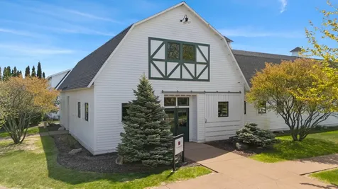 5034 161st St W 161st Lakeville MN 55044