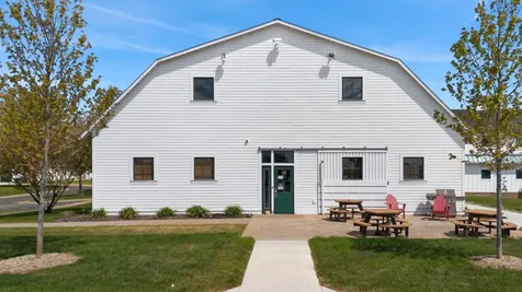 5034 161st St W 161st Lakeville MN 55044