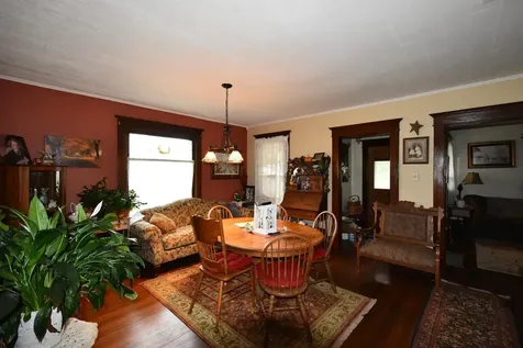 501 1st Avenue SE Pine Island MN 55963