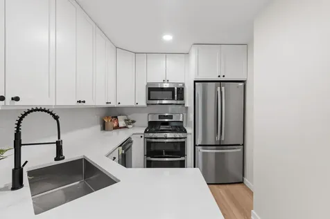 6383 Saint Johns Drive Eden Prairie MN 55346