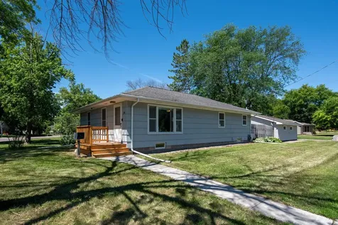 134 Haynes Street Mankato MN 56001
