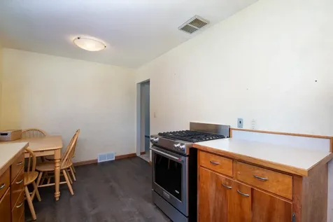 134 Haynes Street Mankato MN 56001