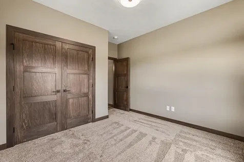 1507 Buffalo Ridge Drive Luverne MN 56156