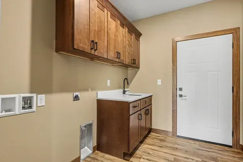1507 Buffalo Ridge Drive Luverne MN 56156