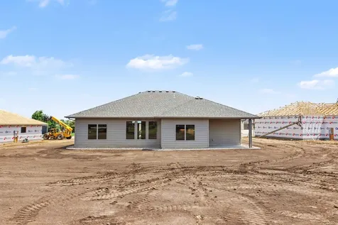 1507 Buffalo Ridge Drive Luverne MN 56156