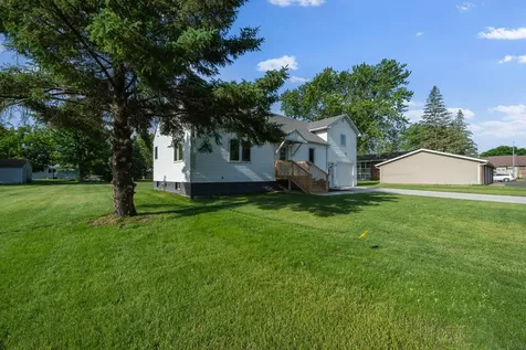 410 2nd Street NW Melrose MN 56352